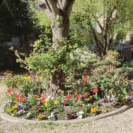 Luxueux Sur Jardin Paris